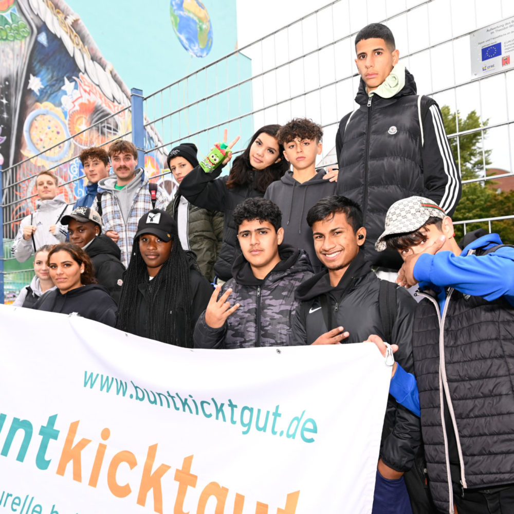 Bild zu bunt­kickt­gut Weingarten